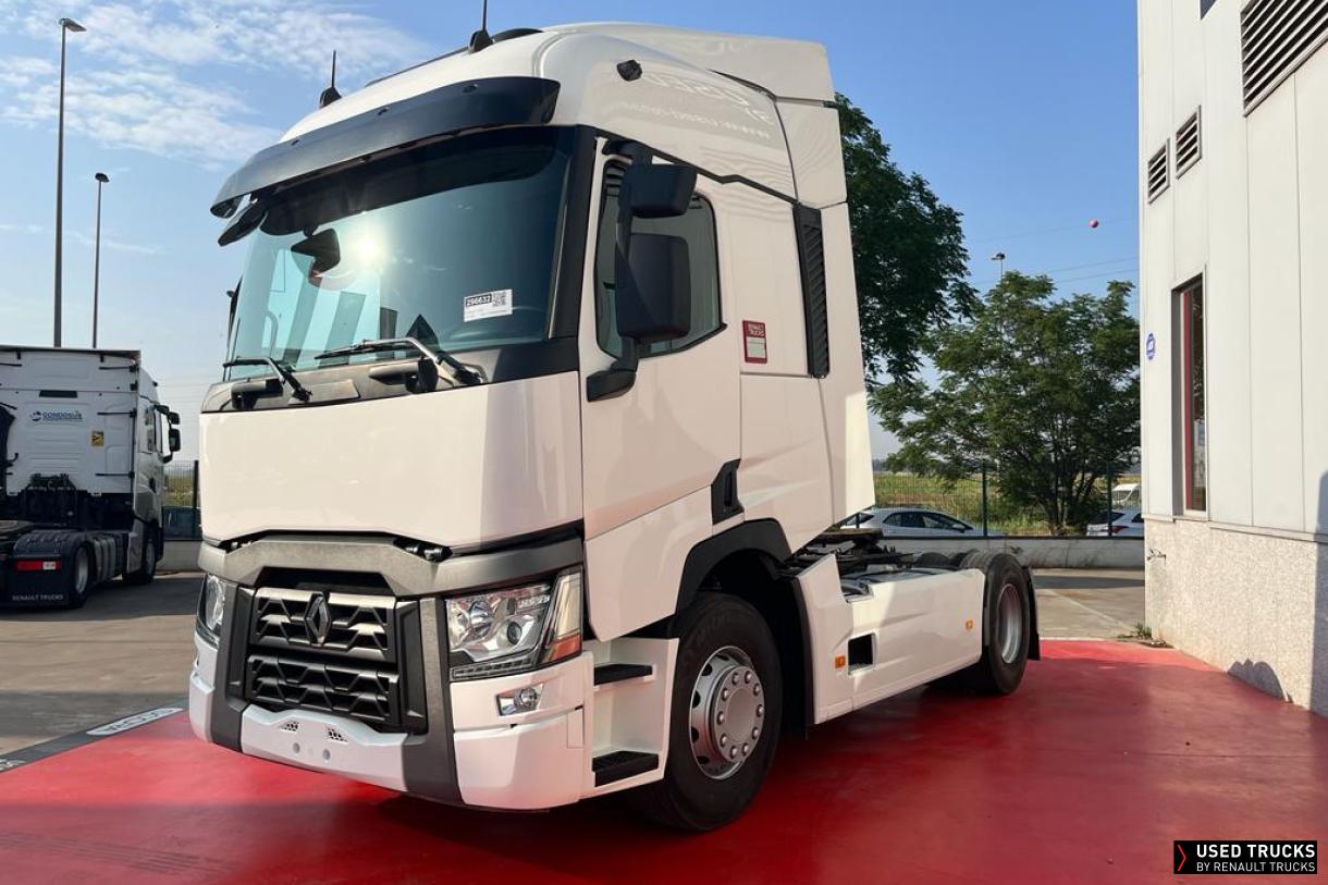 Renault Trucks T
                                            520