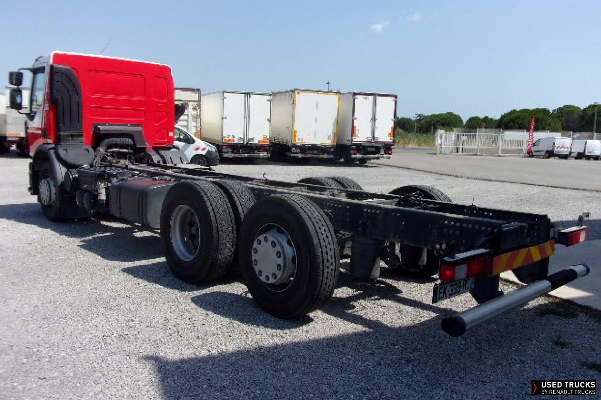 Renault D Wide 320