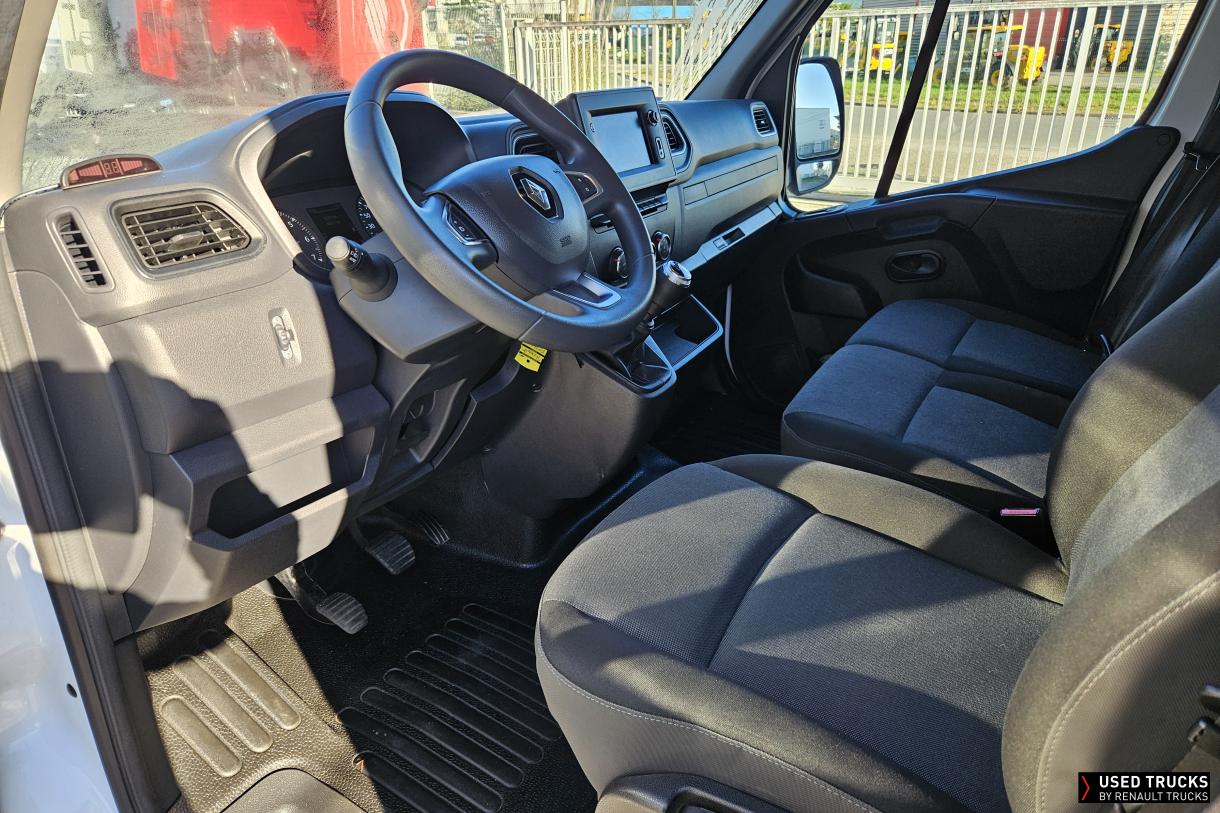 Renault Master 145