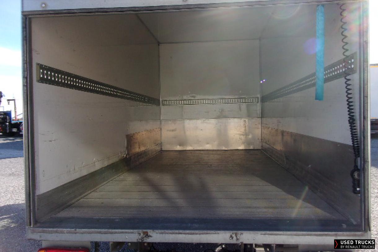 Renault Trucks Master 130