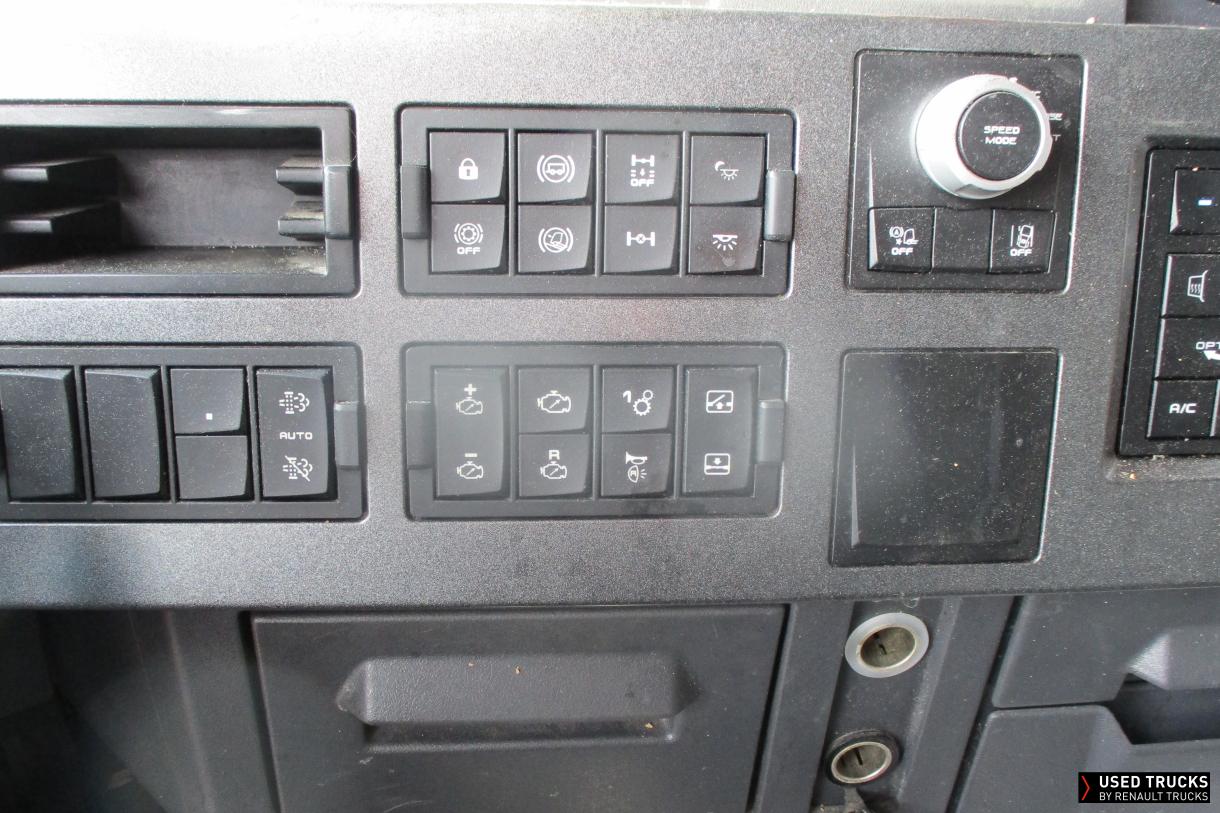 Renault Trucks T 520