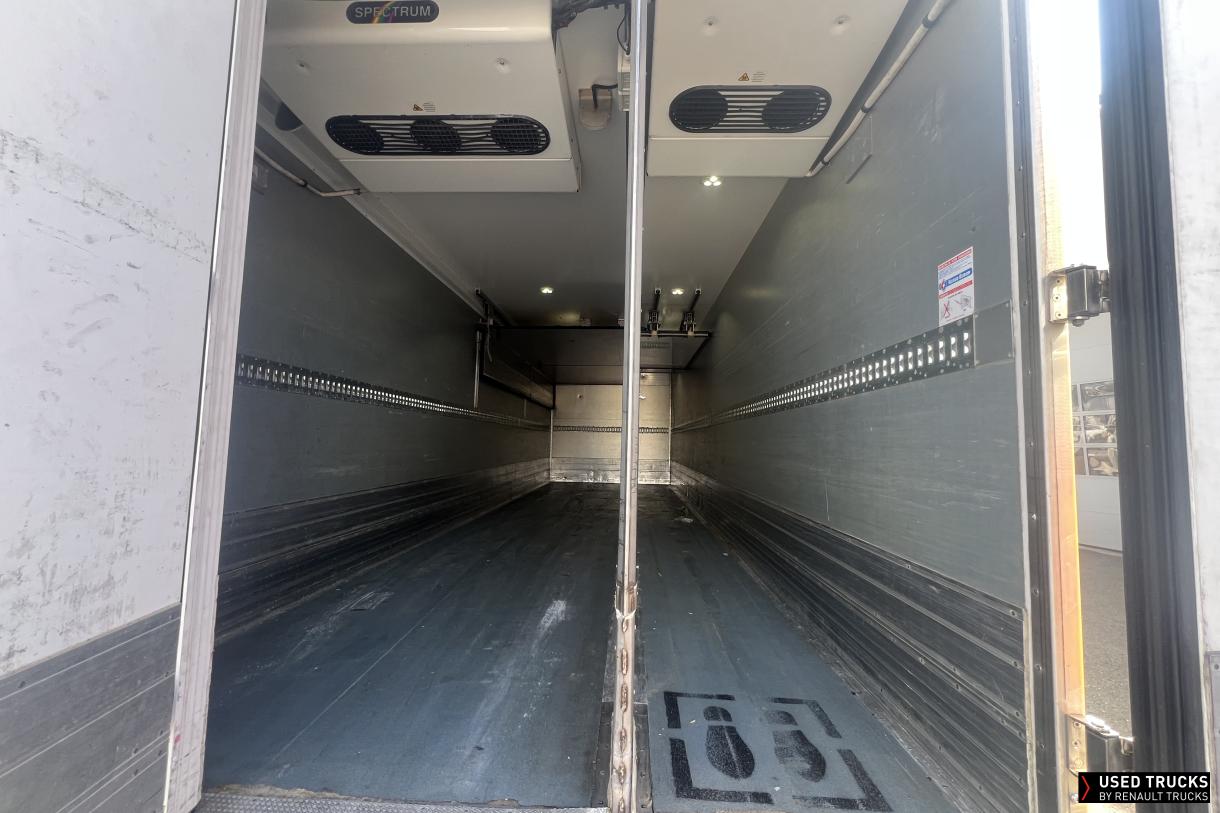 Renault Trucks D Wide 280
