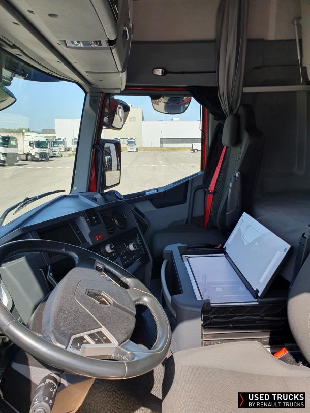 Renault Trucks T 520