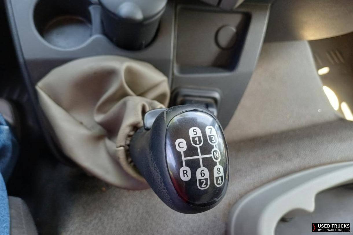 Renault Trucks Midlum 240