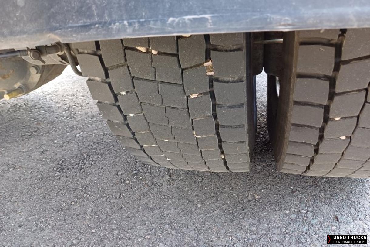 Renault Trucks Midlum 240