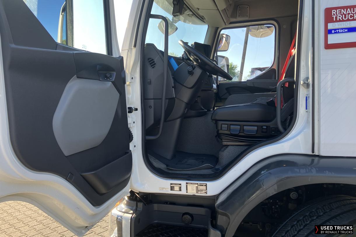 Renault Trucks D Wide 