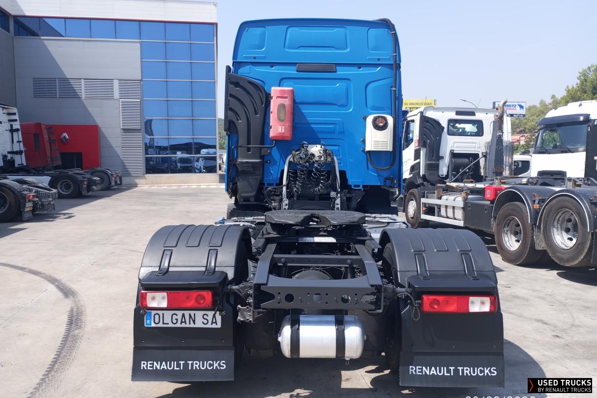 Renault Trucks T 440