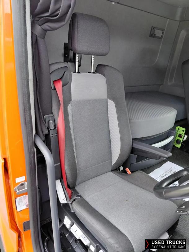 Renault Trucks T 440