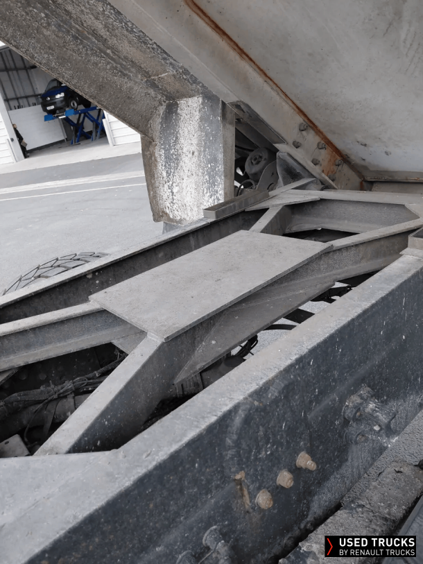 Renault Trucks C 440