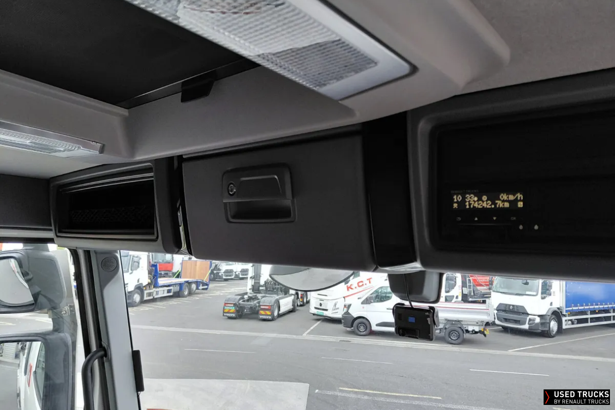 Renault Trucks C 440