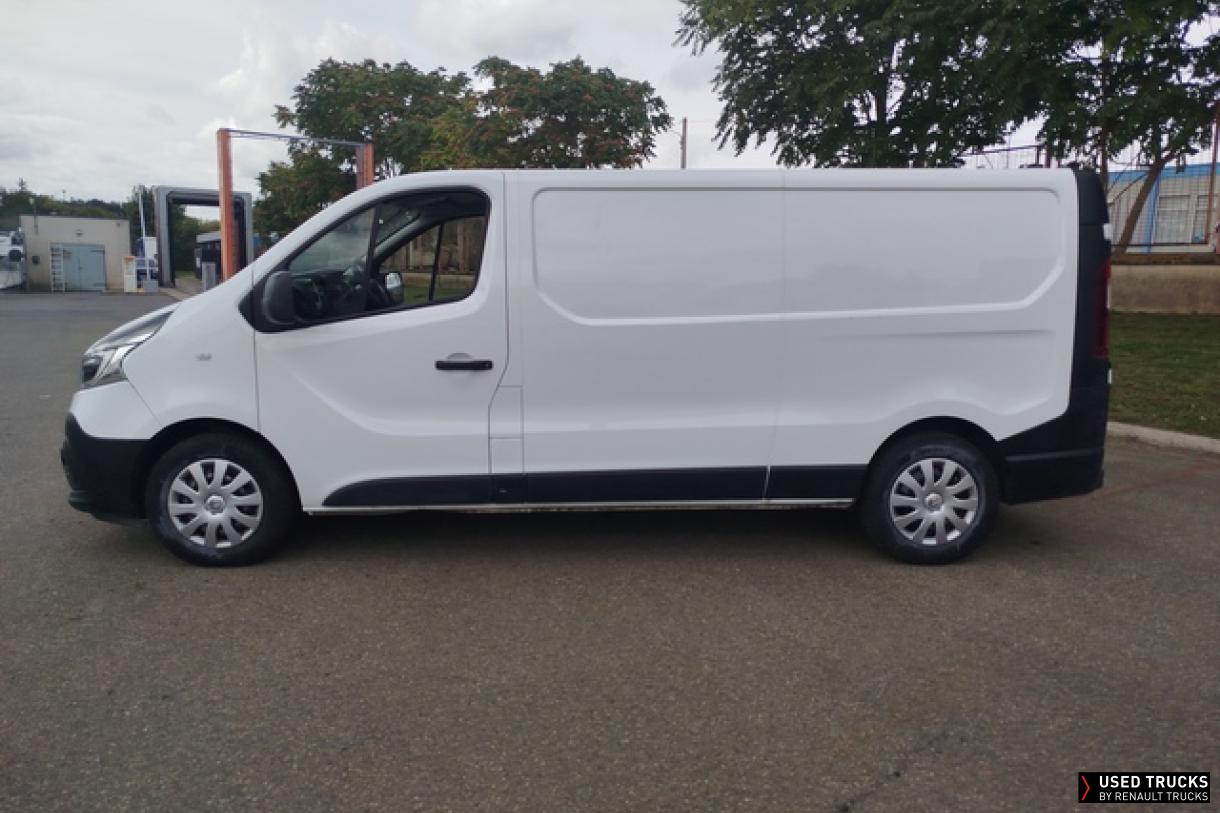Renault Trafic 145