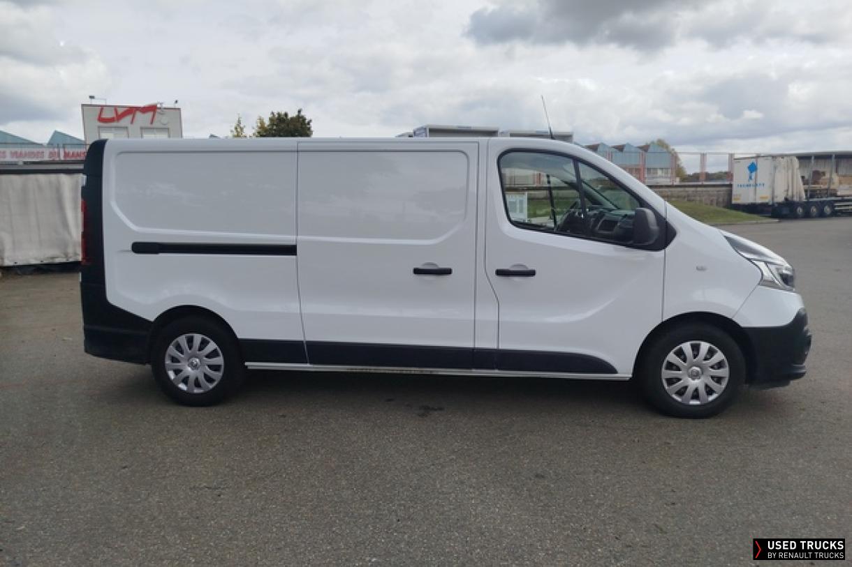 Renault Trafic 145