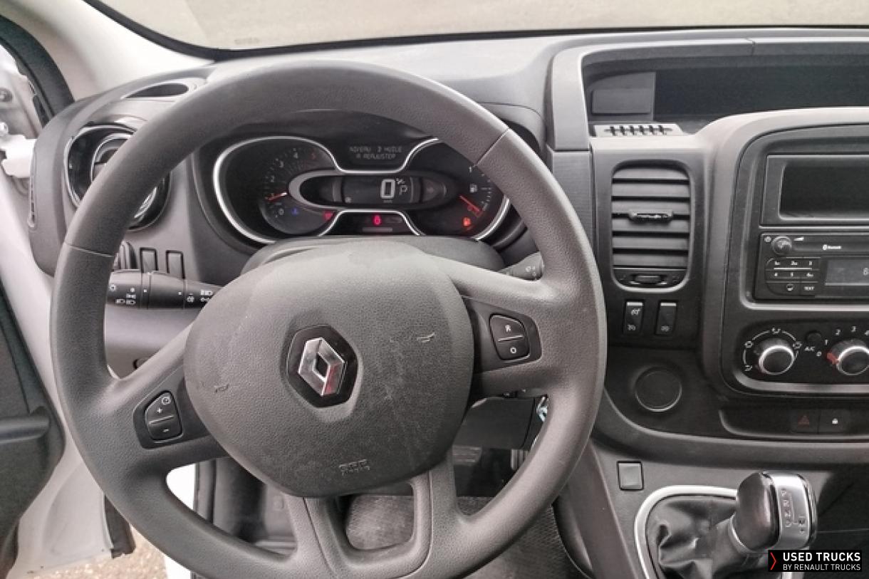 Renault Trafic 145