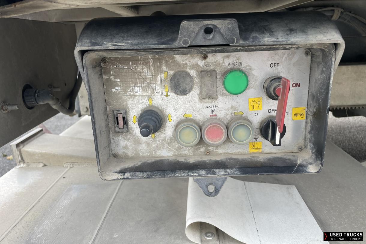 Renault Trucks D 210