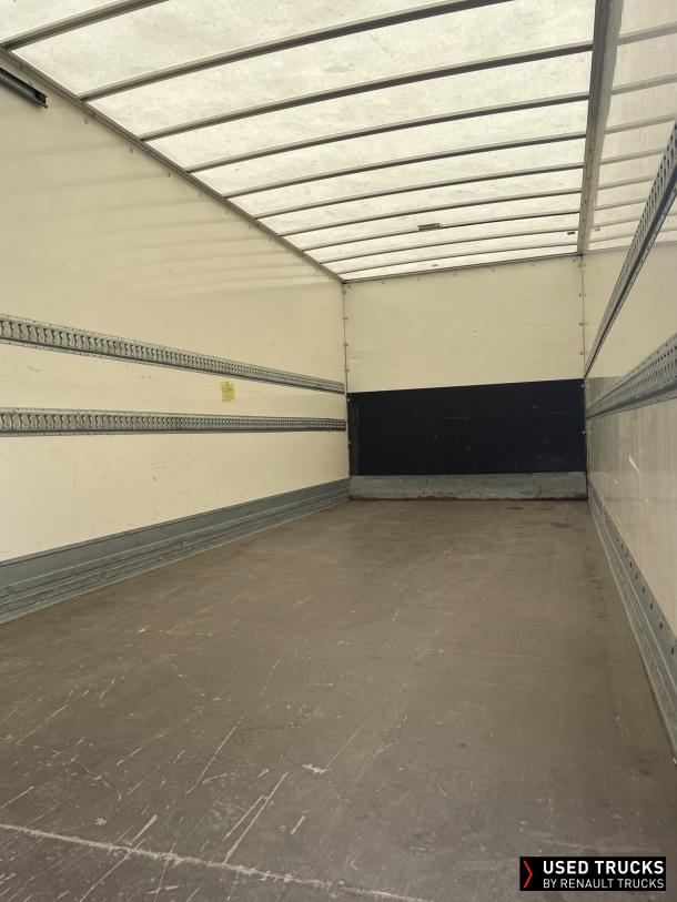 Renault Trucks D 210