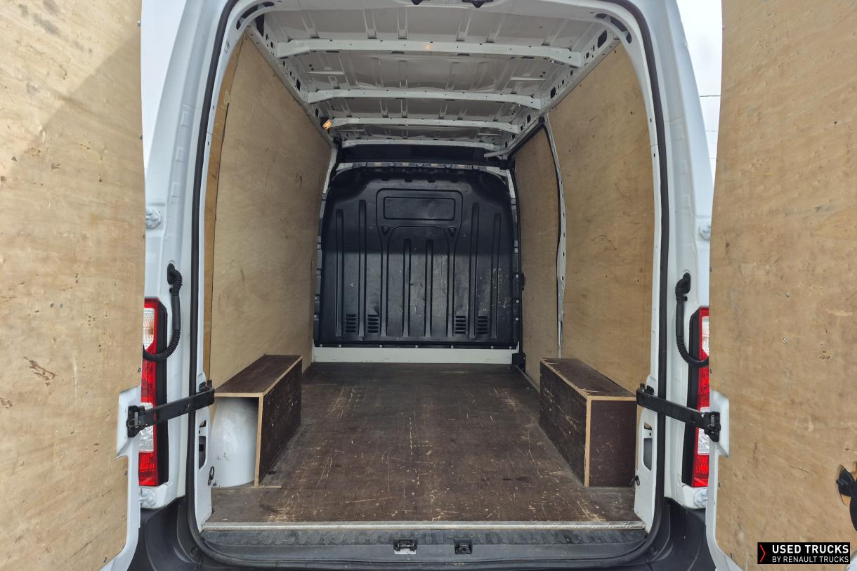 Renault Master 130