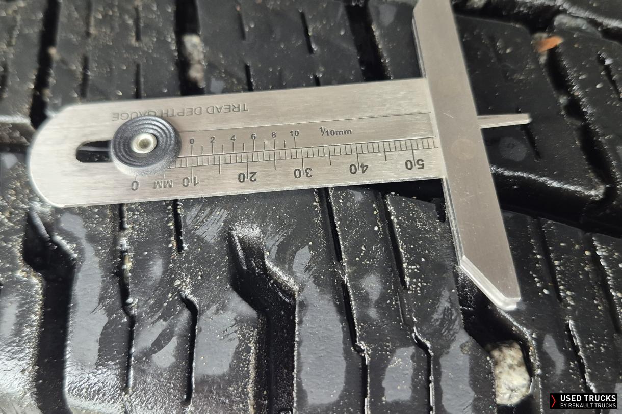 Renault Trucks Master 135