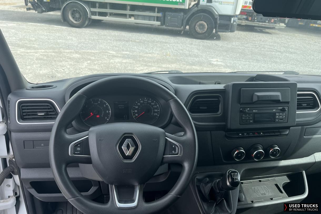 Renault Trucks Master 145