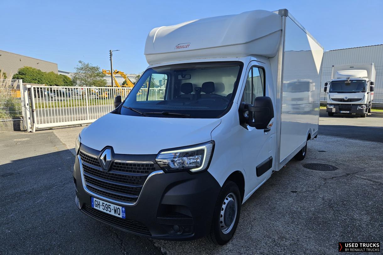Renault Master 145
