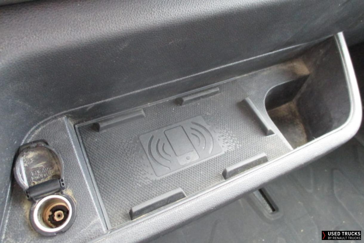Renault Trucks Master 165