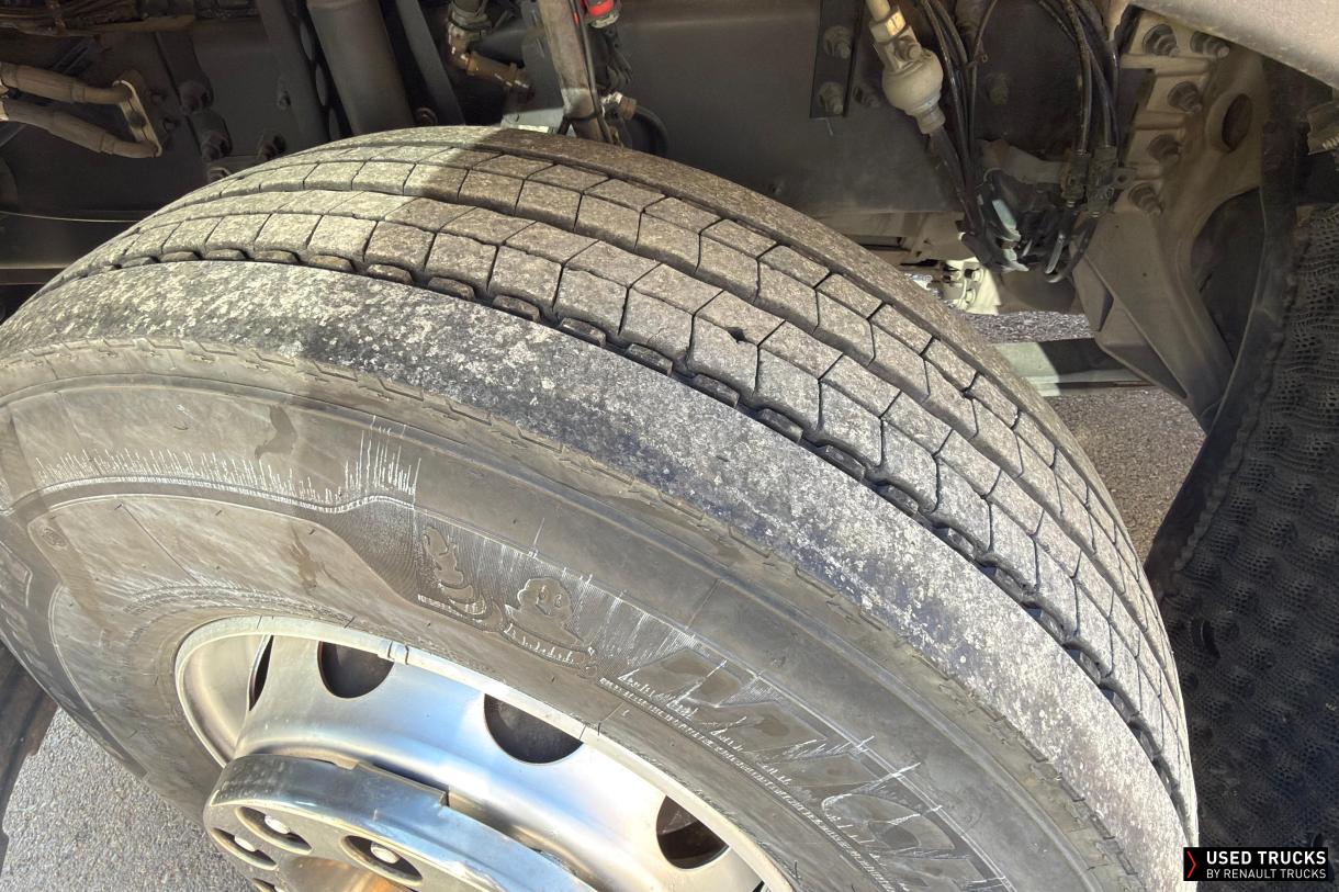 Renault Trucks T 520