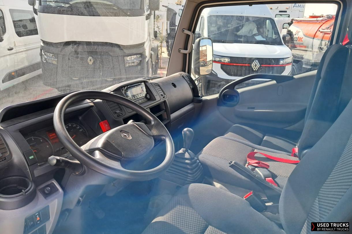 Renault Trucks Maxity 150