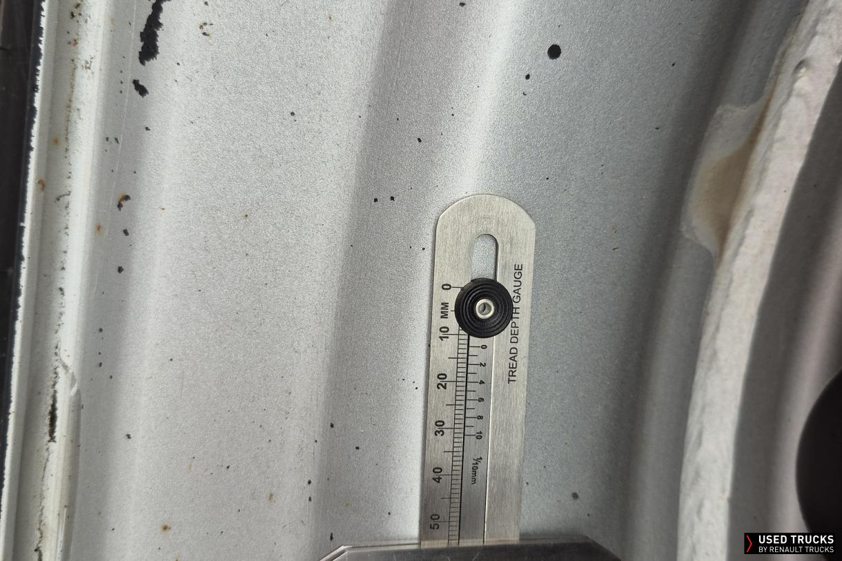 Renault Trucks C 440