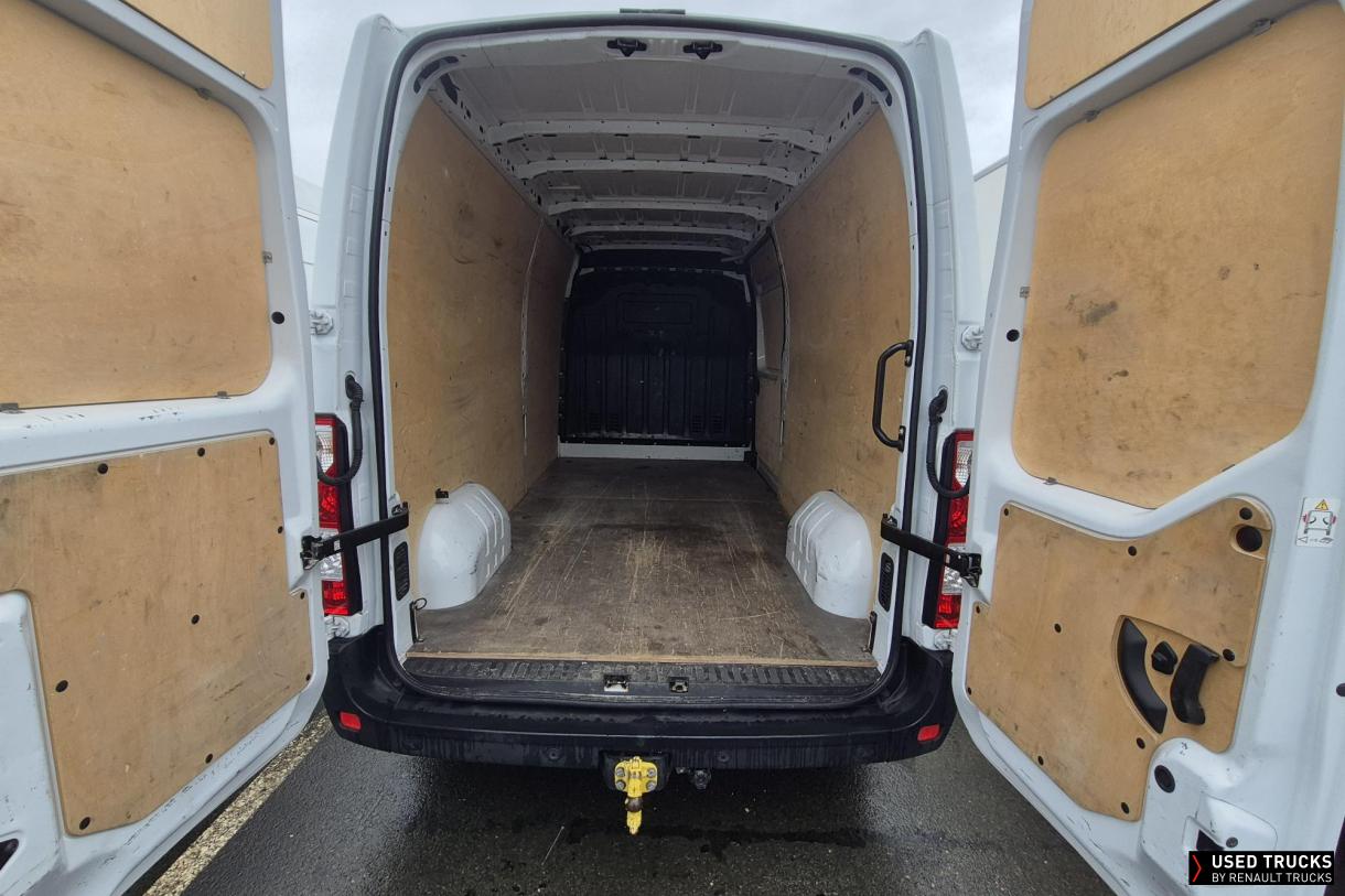 Renault Trucks Master 135