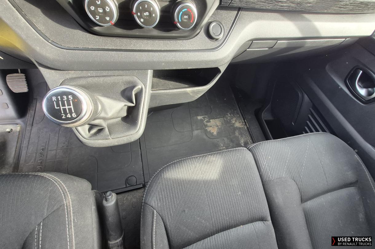 Renault Trafic 150