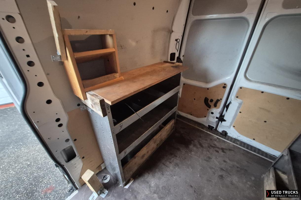 Renault Trucks Master 145