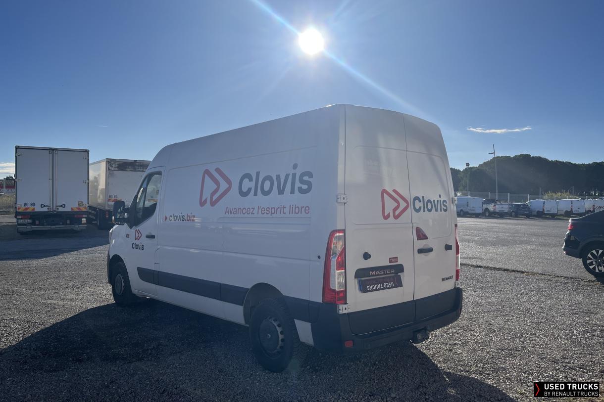 Renault Trucks Master 135