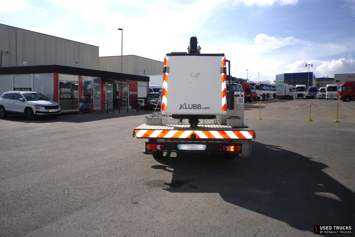 Renault Trucks Master 130