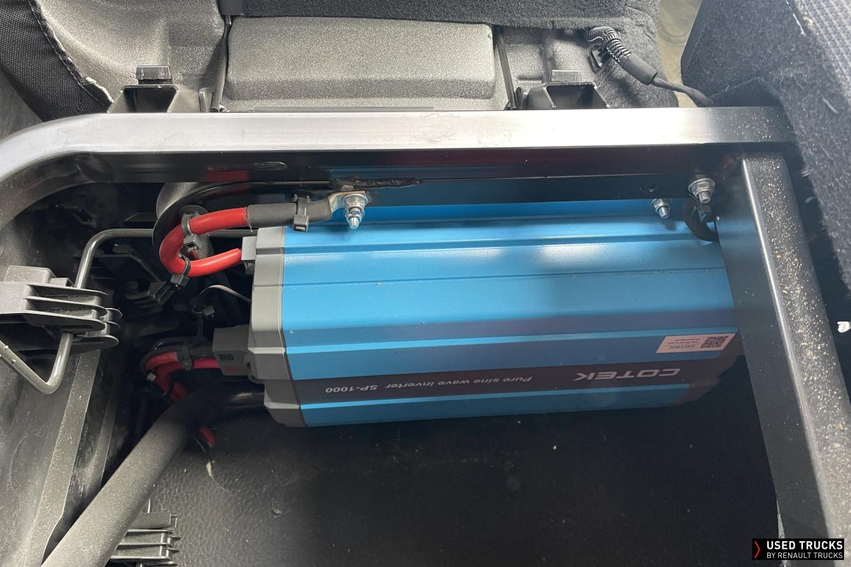 Renault Trucks Master 165