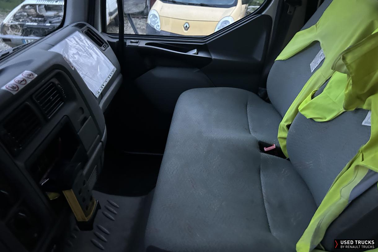 Renault Trucks Midlum 220