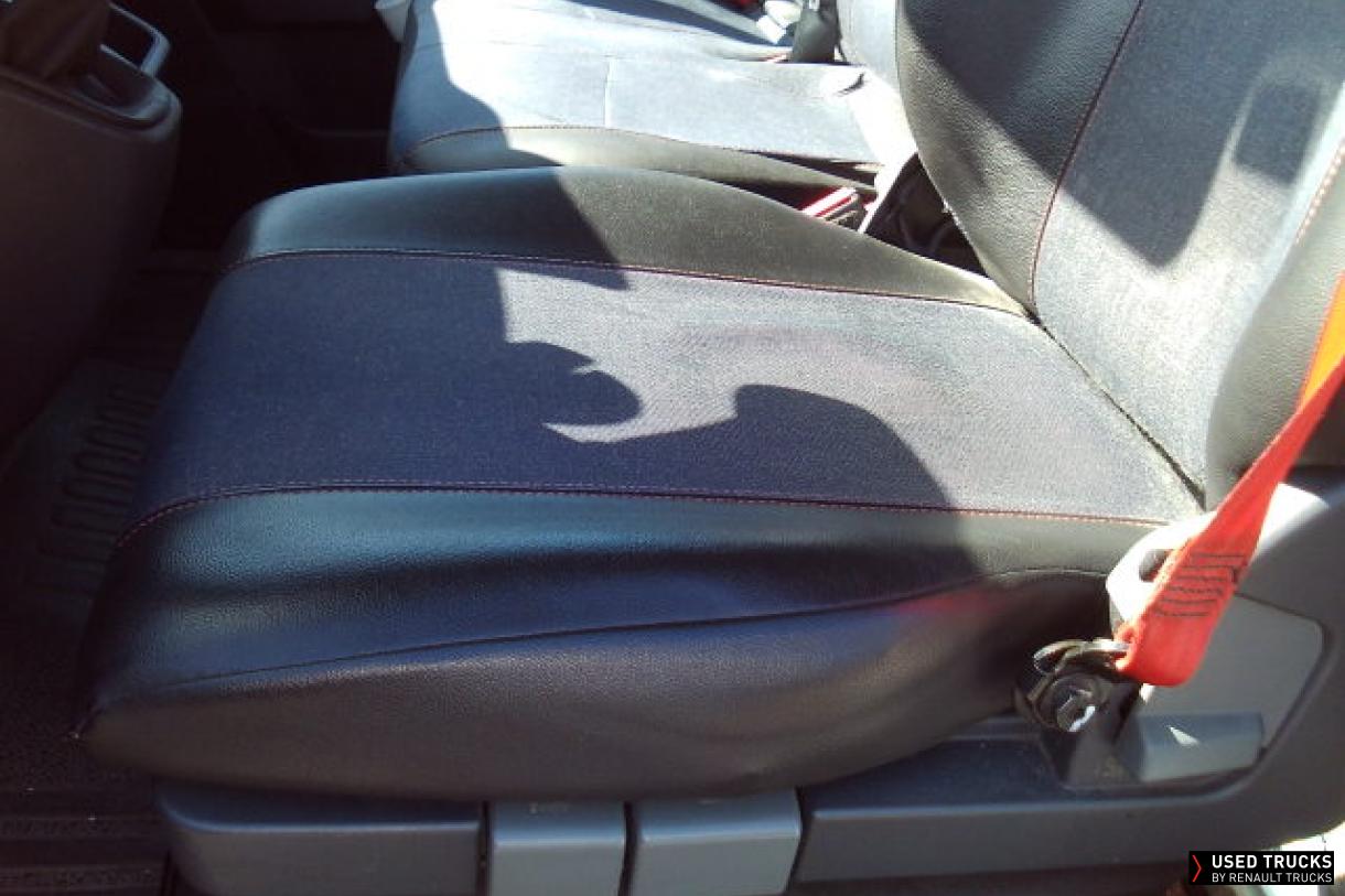 Renault Trucks Master 165