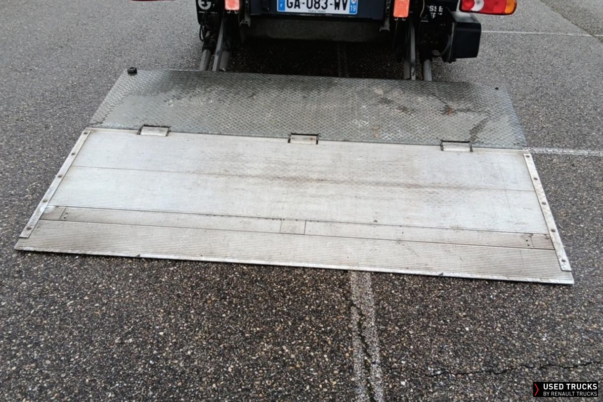 Renault Trucks D 280