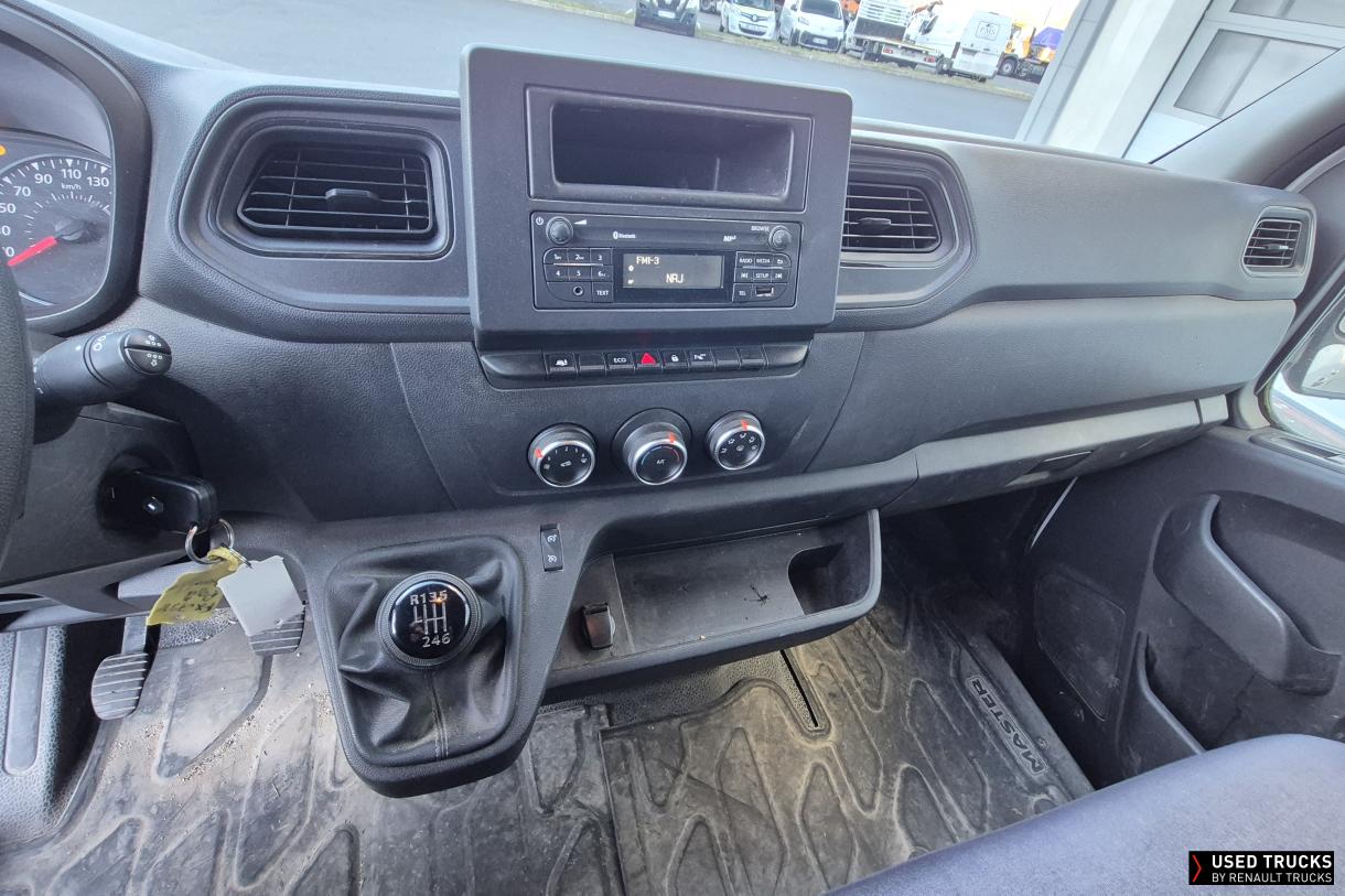 Renault Trucks Master 135
