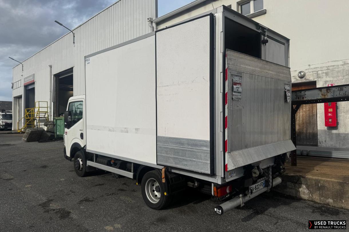 Renault Trucks Maxity 130