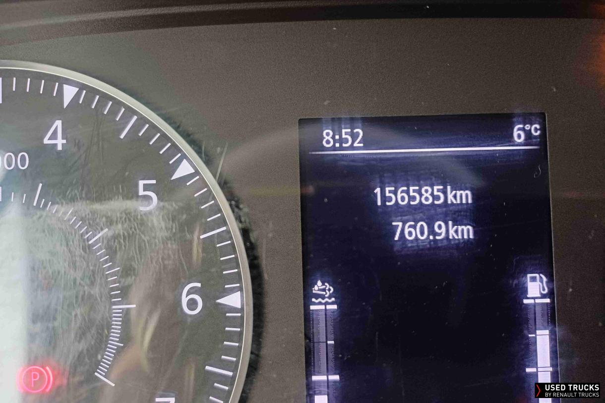 Renault Trucks Master 145