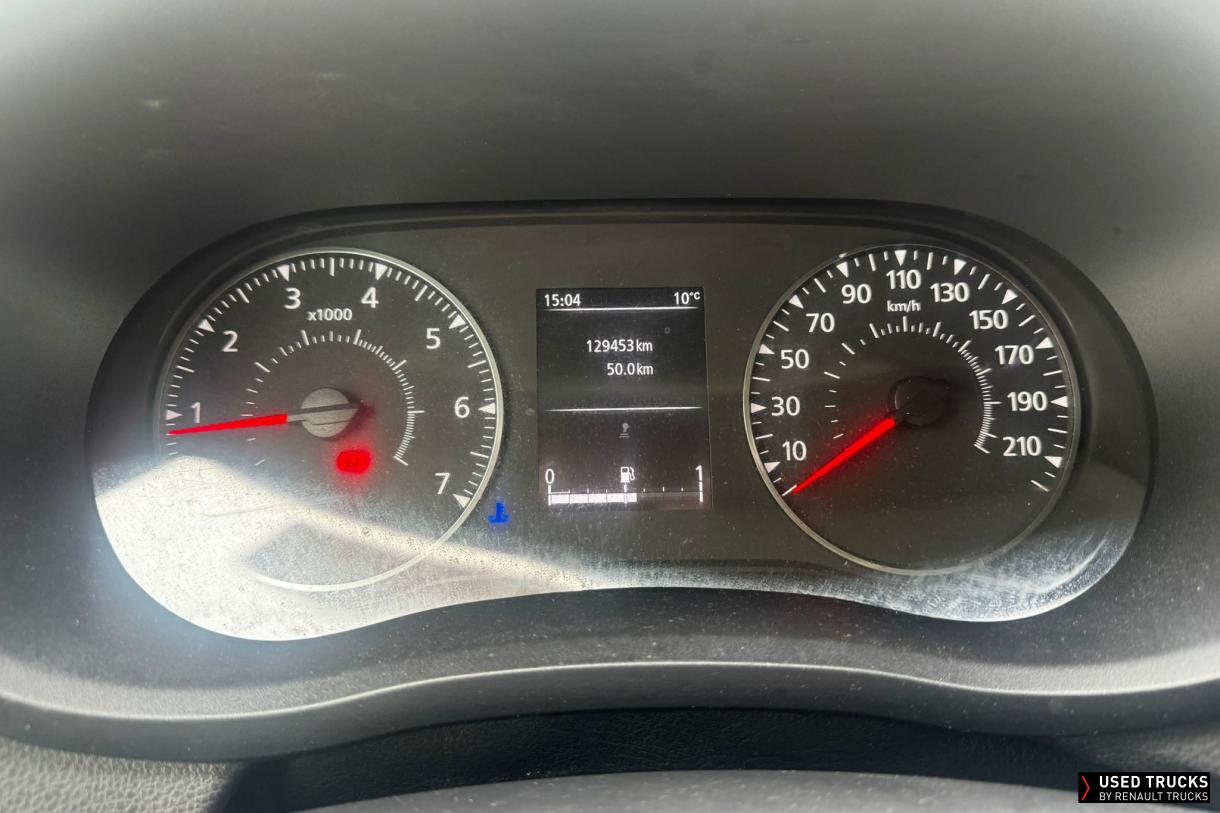 Renault Trucks Master 135