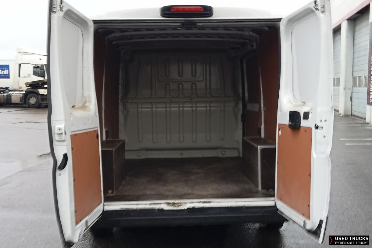 Peugeot Boxer 140