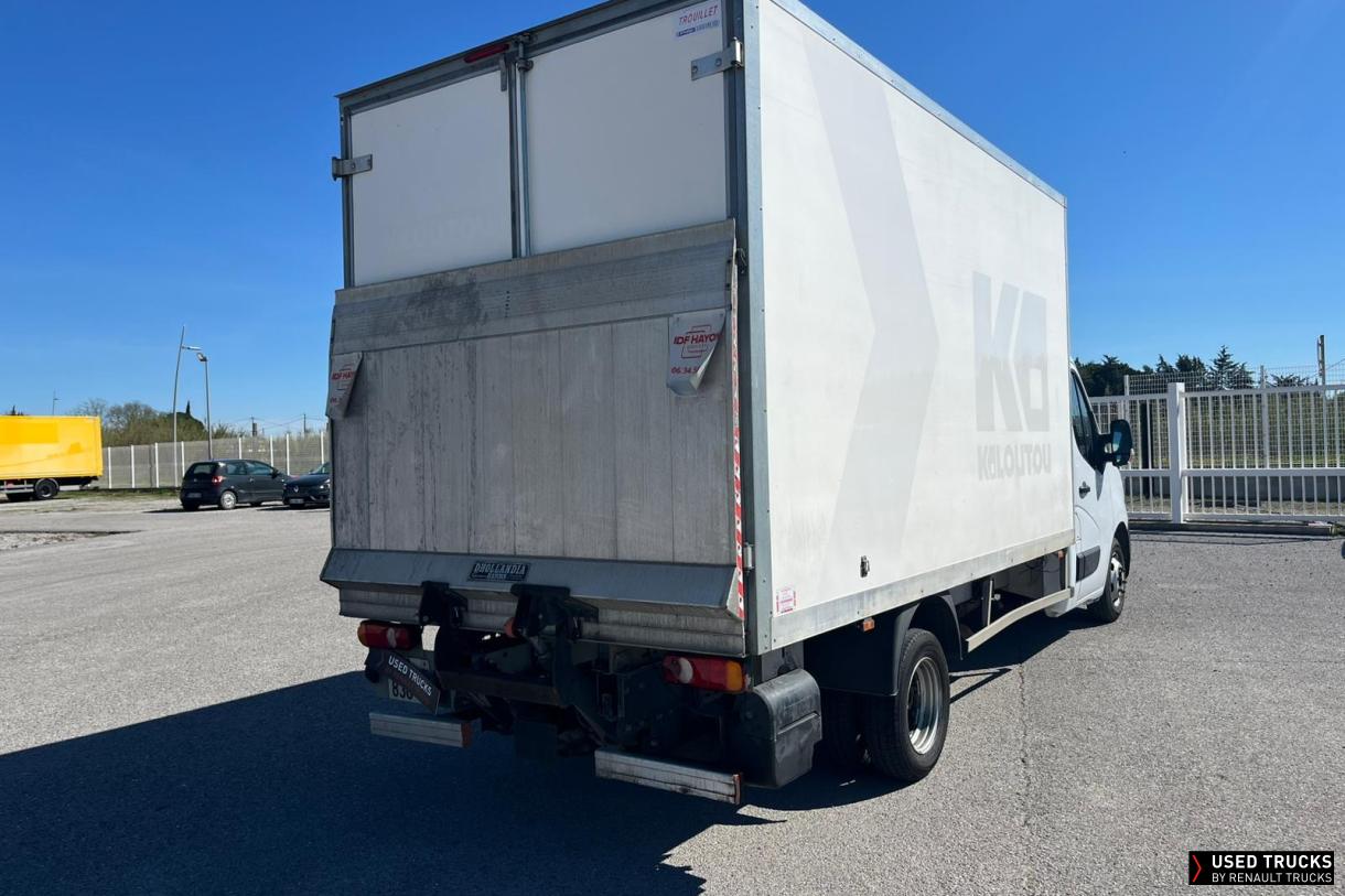 Renault Trucks Master 130