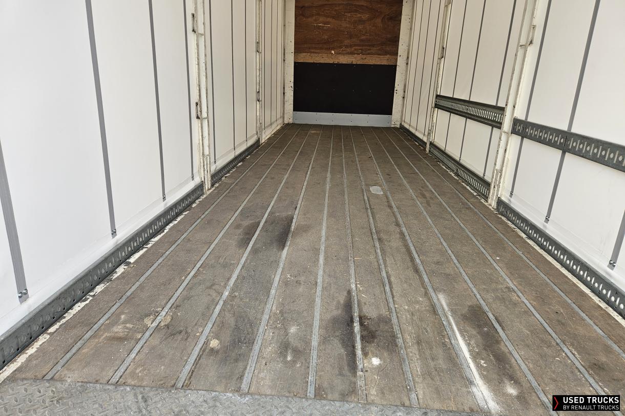 Renault Trucks D Wide 320