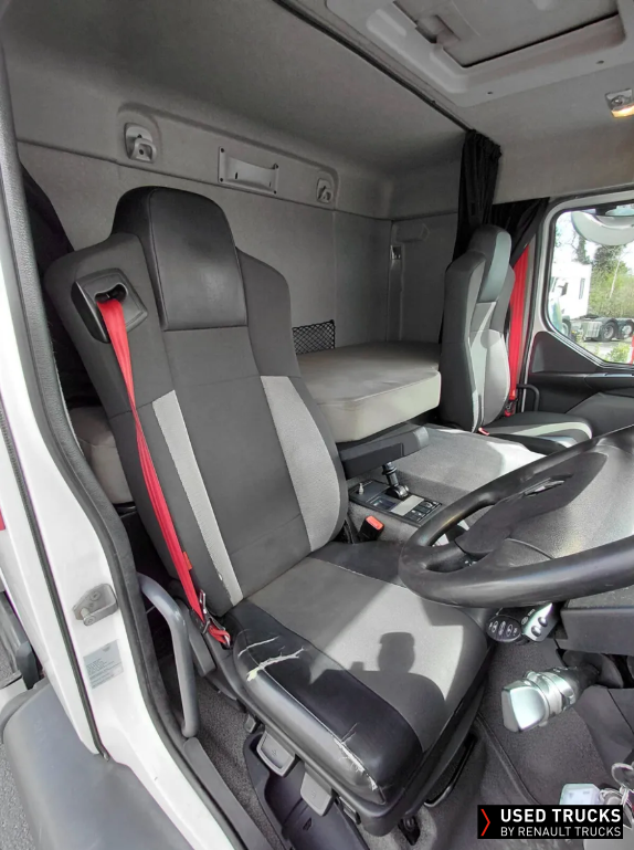 Renault Trucks D Wide 250