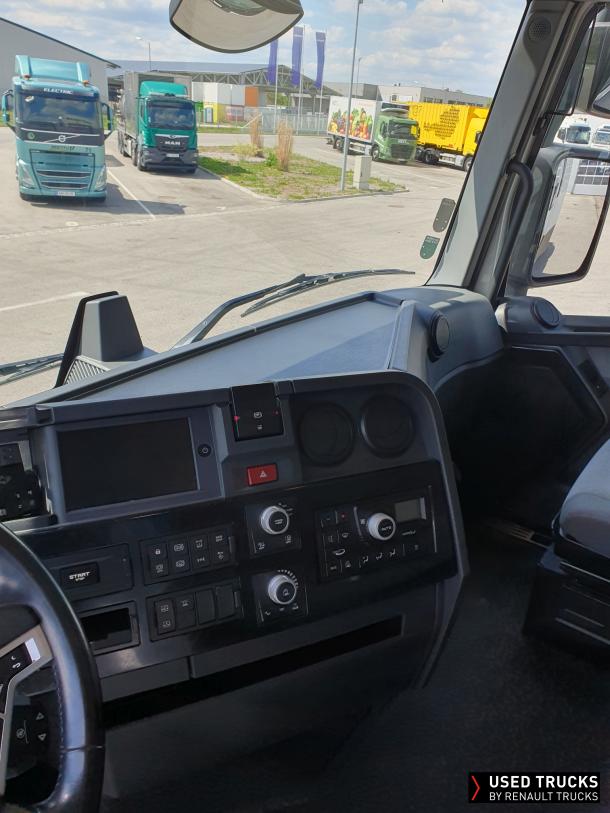 Renault Trucks T High 