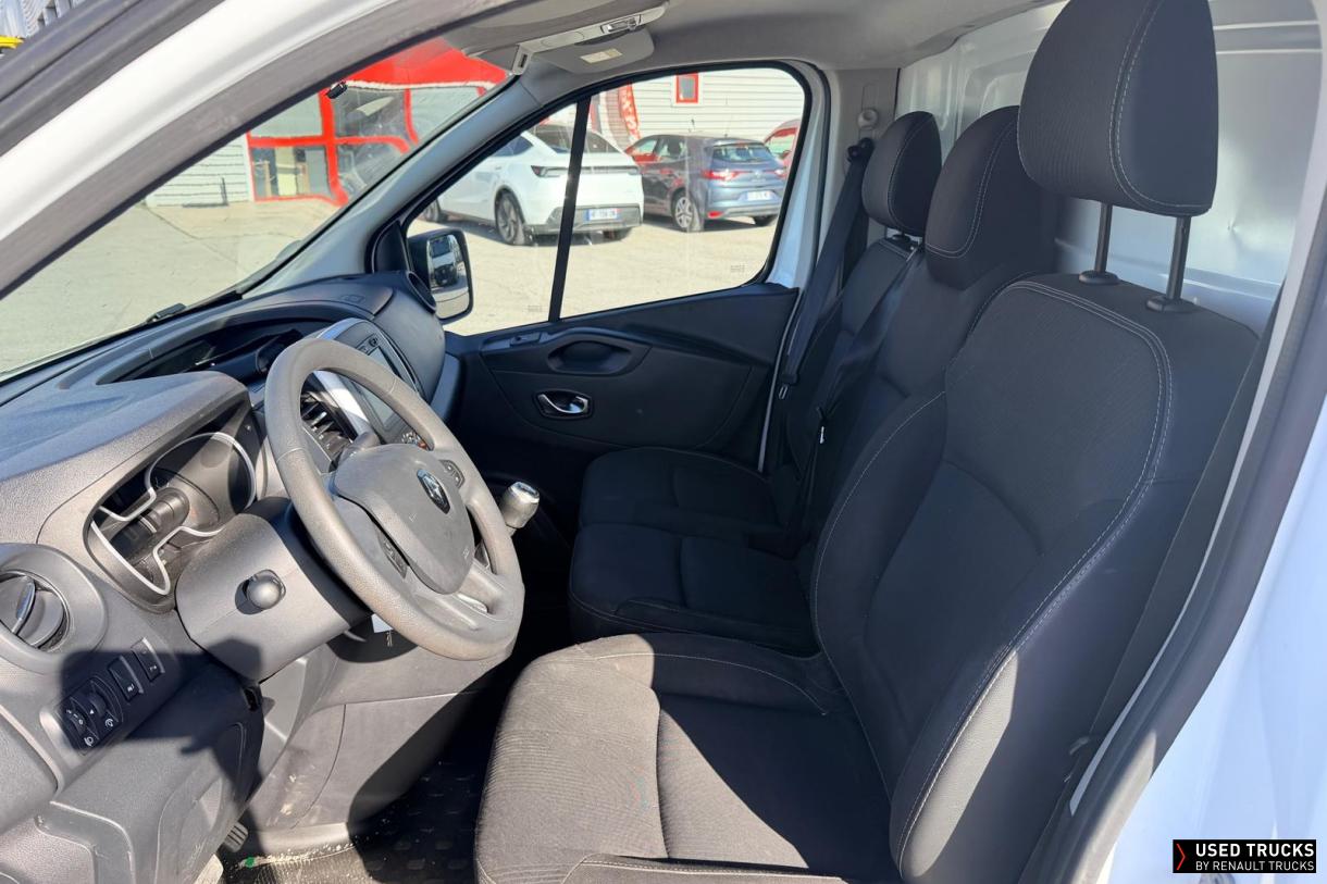 Renault Trucks Trafic 