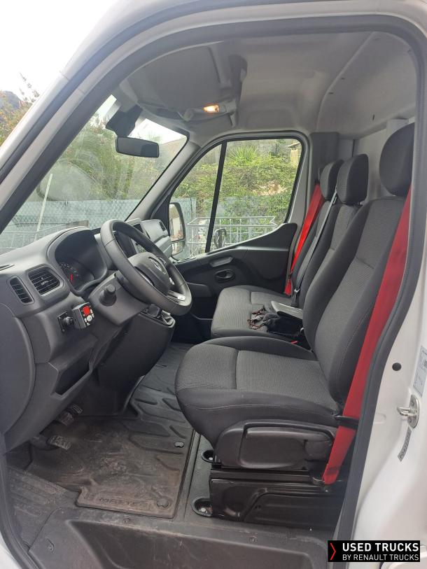 Renault Trucks Master 145