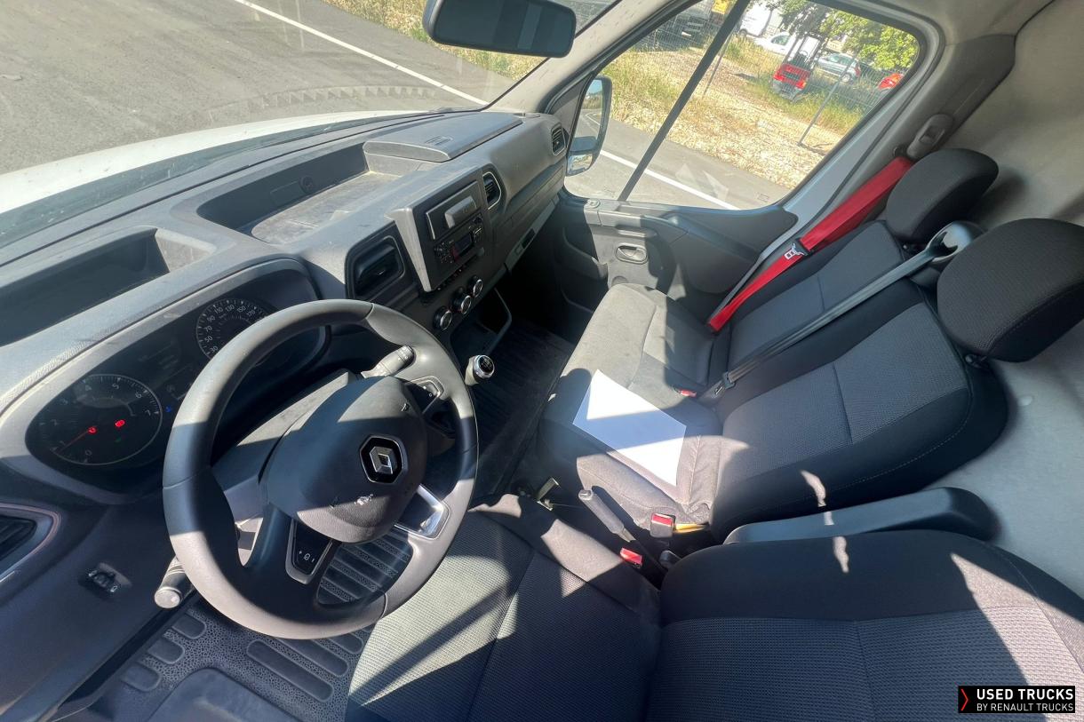 Renault Trucks Master 150