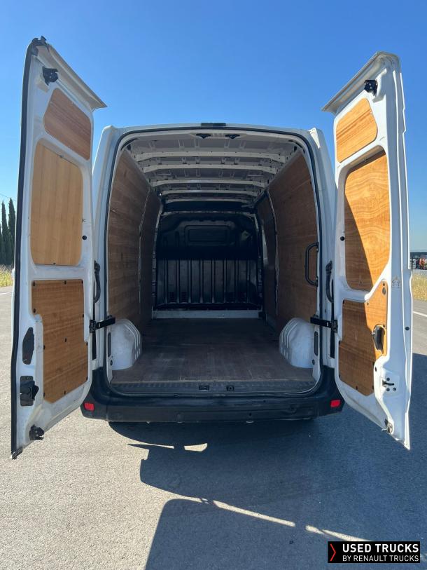 Renault Trucks Master 150