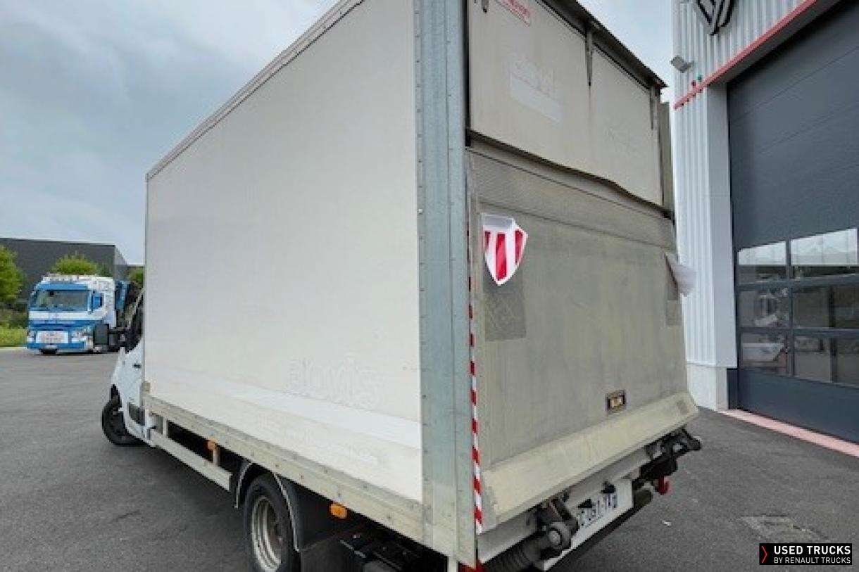 Renault Trucks Master 165